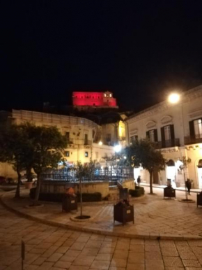  La Casa Del Commissario  Счильи